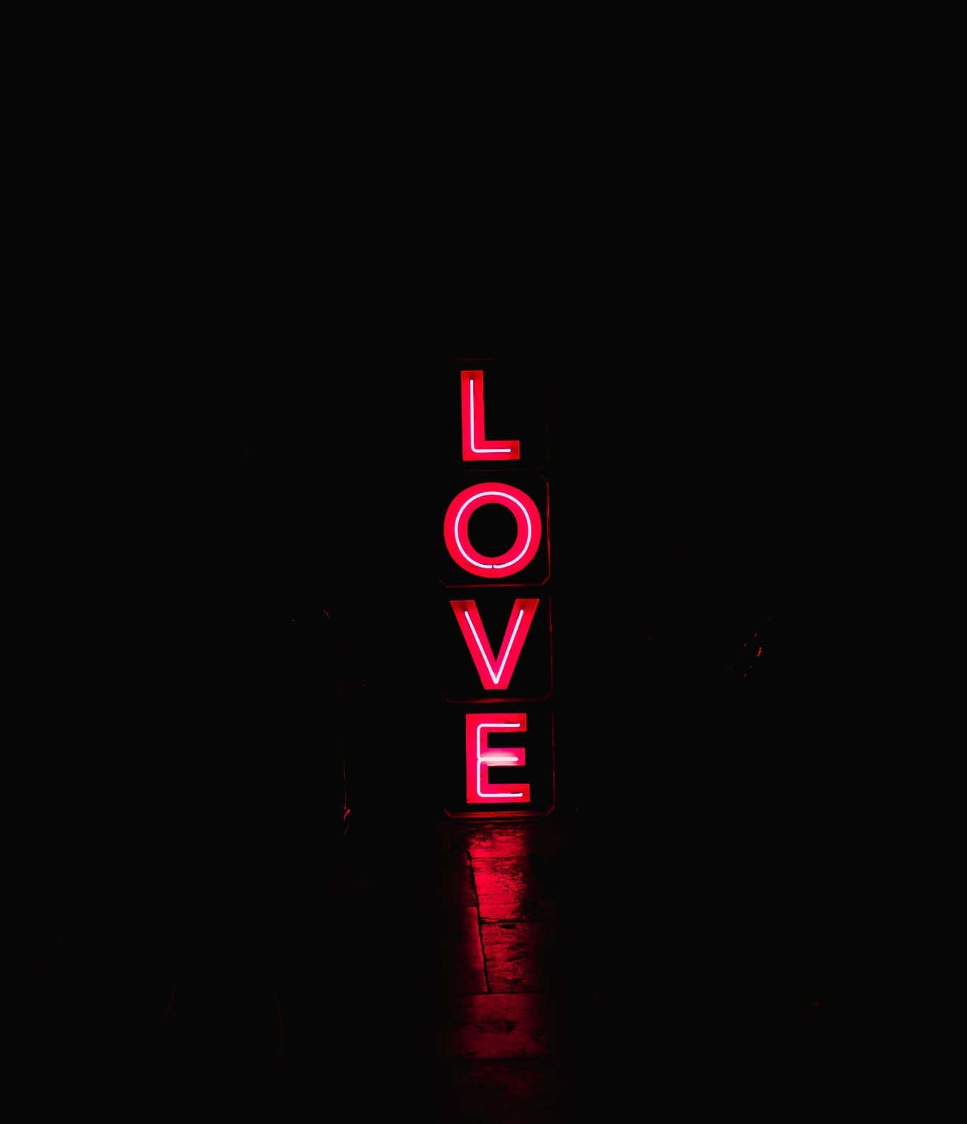 Love Neon Letters